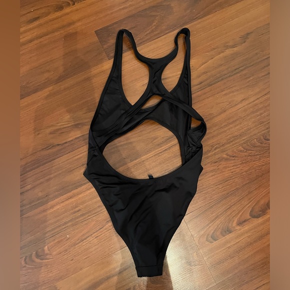 NWT SKIMS Cut Out Monokini - Onyx - Picture 4 of 4
